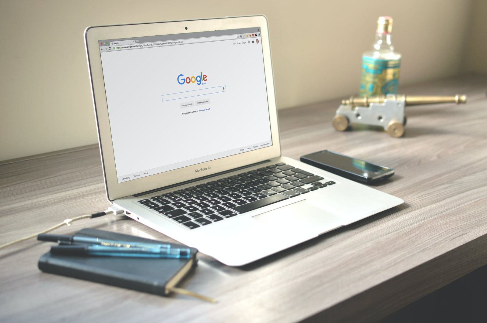 Los 15 mejores sitios para crear logotipos GRATIS 2021